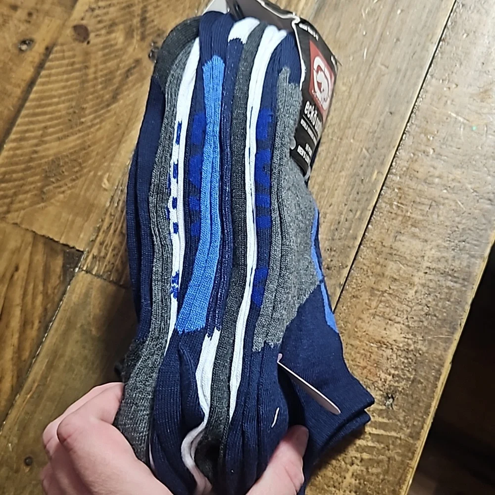 ECKO UNLTD 10 PACK LOW CUT SOCKS: NEW WITH TAGS